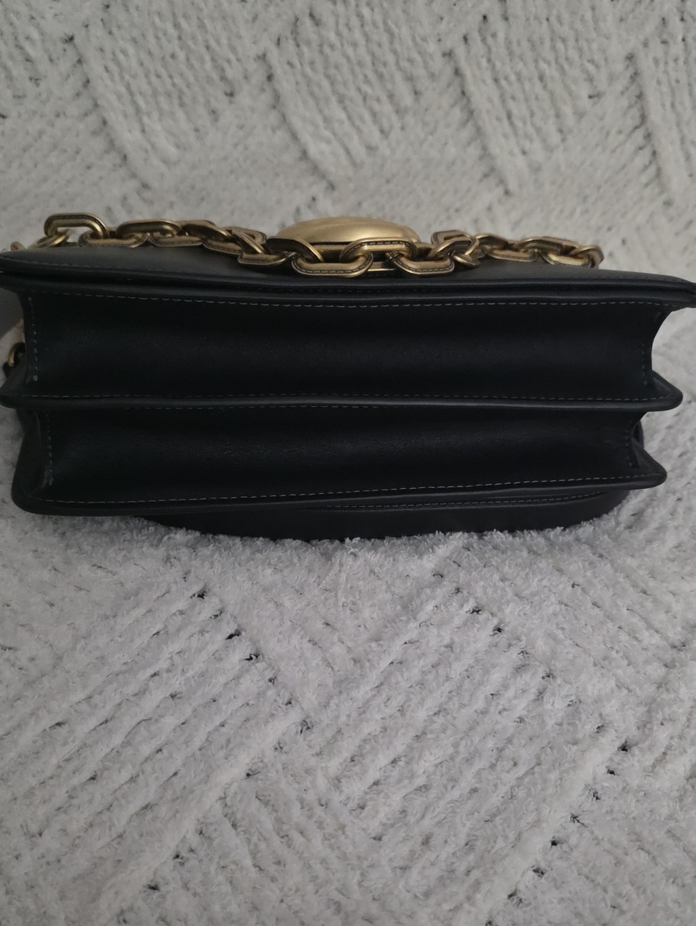 Coach Black Leather Shoulder Bag with Gold Chain Accent. Missing Part Long Strap - Picture 3 of 9